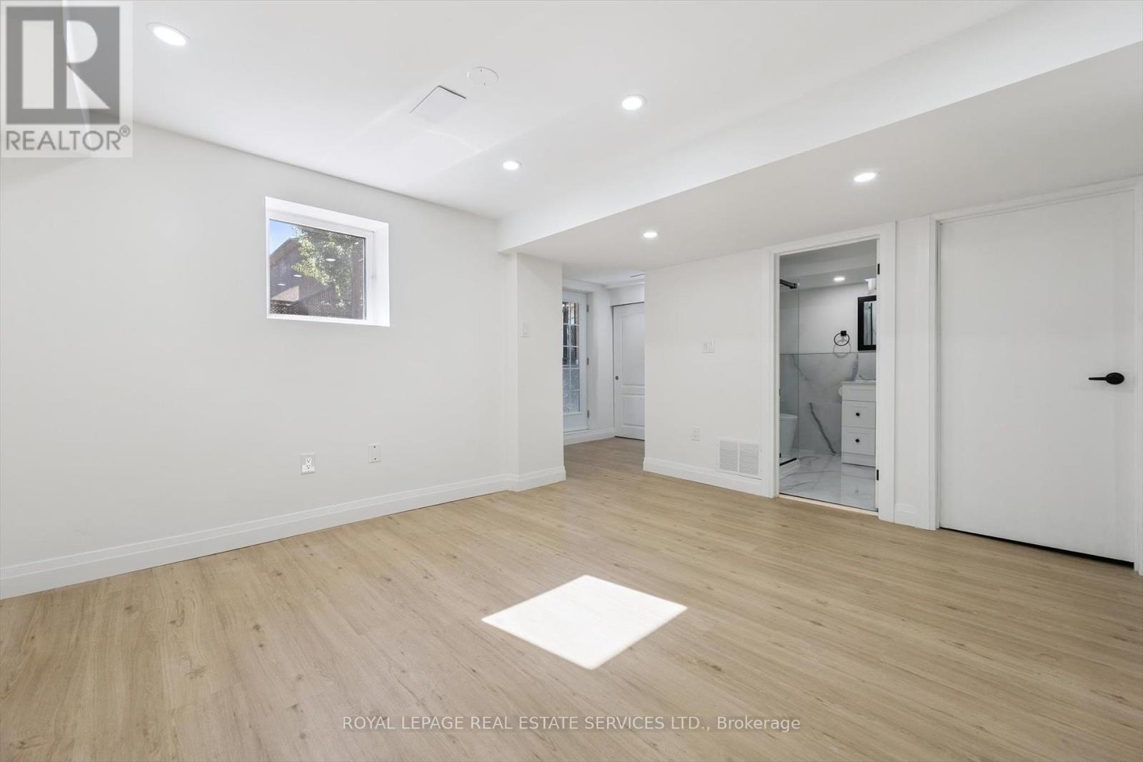 Bsmt Apt - 3872 Densbury Drive, Mississauga, Ontario  L5N 6Y9 - Photo 9 - W12371706