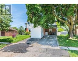 9 CRESTVIEW AVENUE, Brampton, Ontario