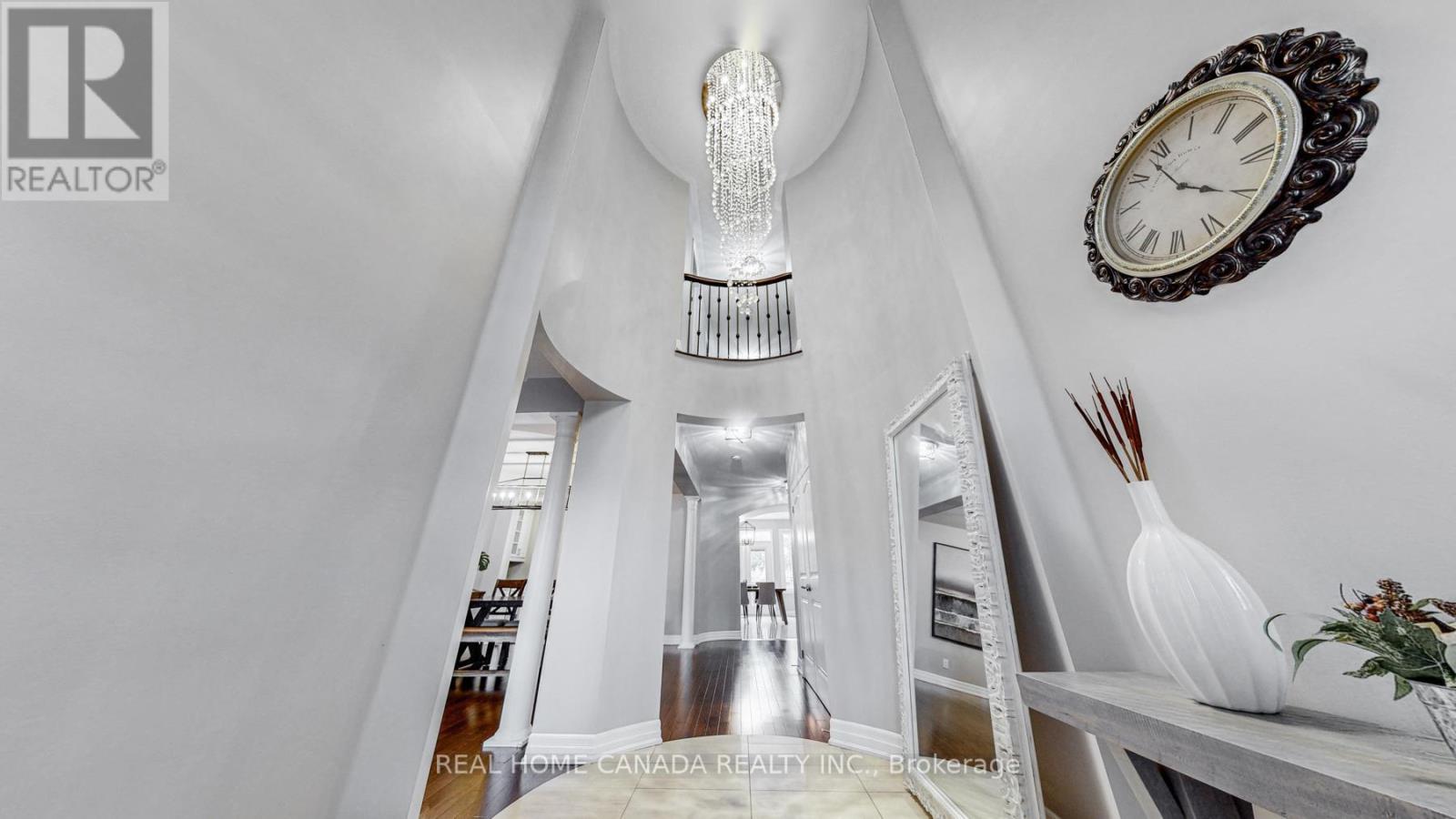 Property at 617 WETTLAUFER TERRACE image 3