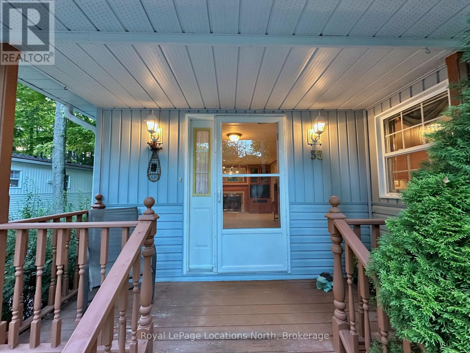 35 The Boardwalk, Wasaga Beach, Ontario  L9Z 3A8 - Photo 15 - S12348263