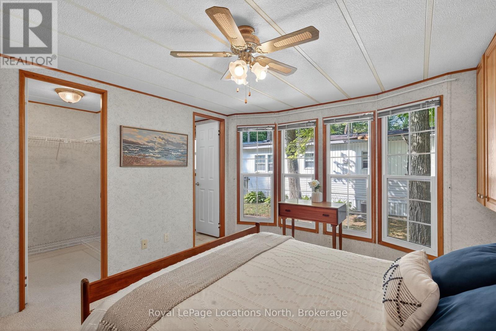 35 The Boardwalk, Wasaga Beach, Ontario  L9Z 3A8 - Photo 30 - S12348263