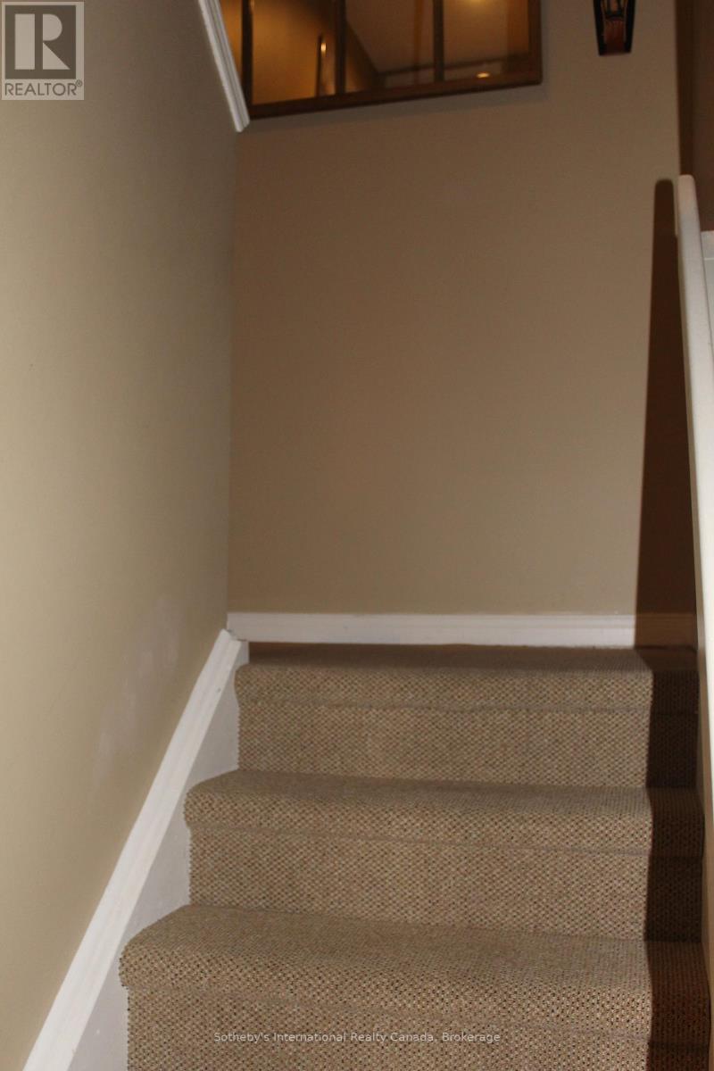 115 - 107 Wintergreen Place, Blue Mountains, Ontario  L9Y 0P8 - Photo 24 - X12371746