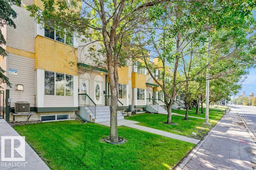 9109 98 AV NW, Edmonton, Alberta