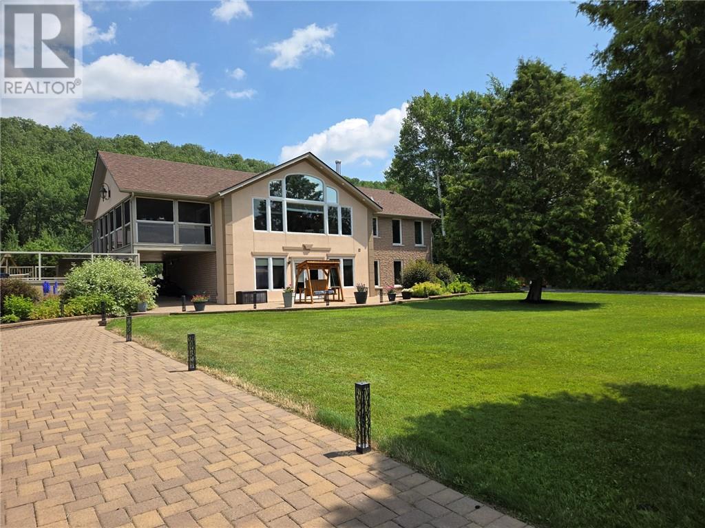 3026 Boivin, Hanmer, Ontario  P3N 1N6 - Photo 4 - 2123633