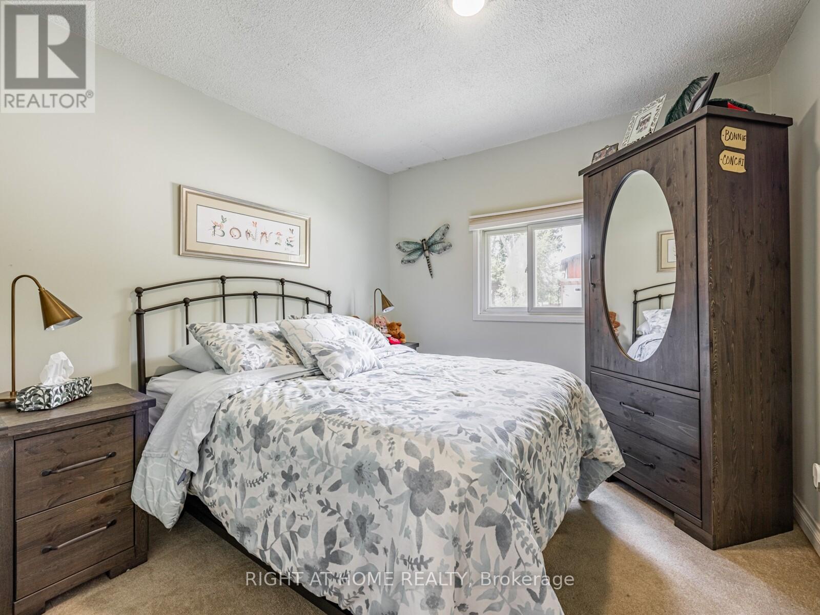 1 Maple Grove Street, Whitchurch-Stouffville, Ontario  L4A 7X3 - Photo 19 - N12371769