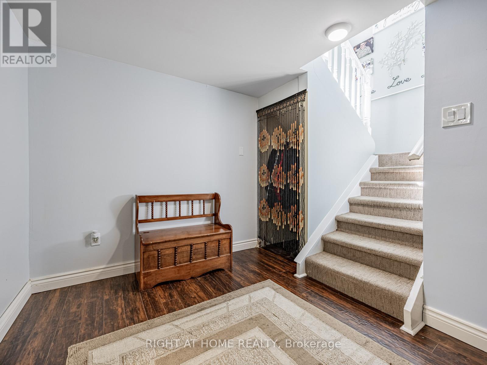 1 Maple Grove Street, Whitchurch-Stouffville, Ontario  L4A 7X3 - Photo 23 - N12371769