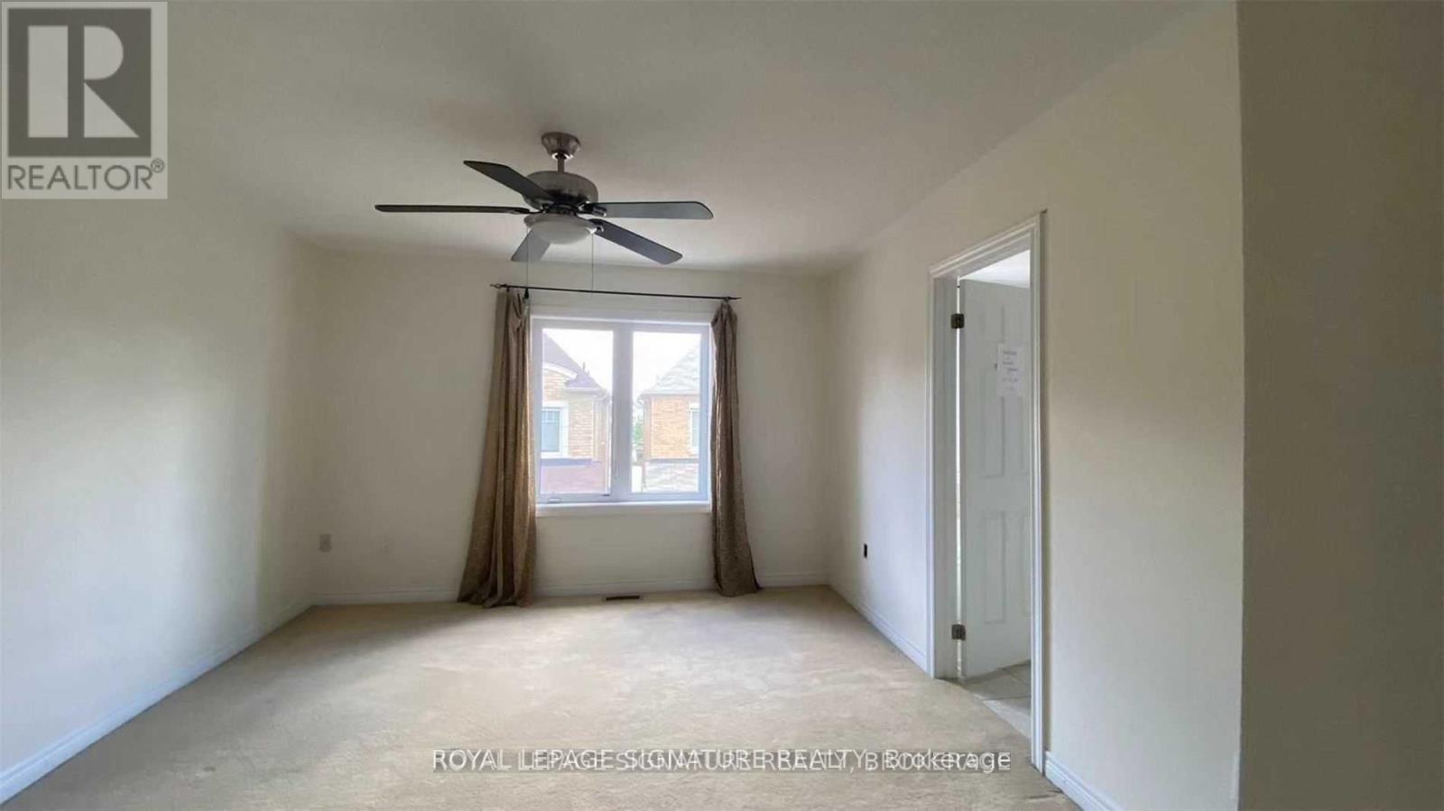 362 Leadwood Gate, Oakville, Ontario  L6M 1L7 - Photo 7 - W12371749