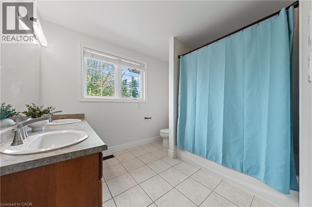 180 Granite Hill Drive, Cambridge, Ontario  N1T 2A6 - Photo 36 - 40764138