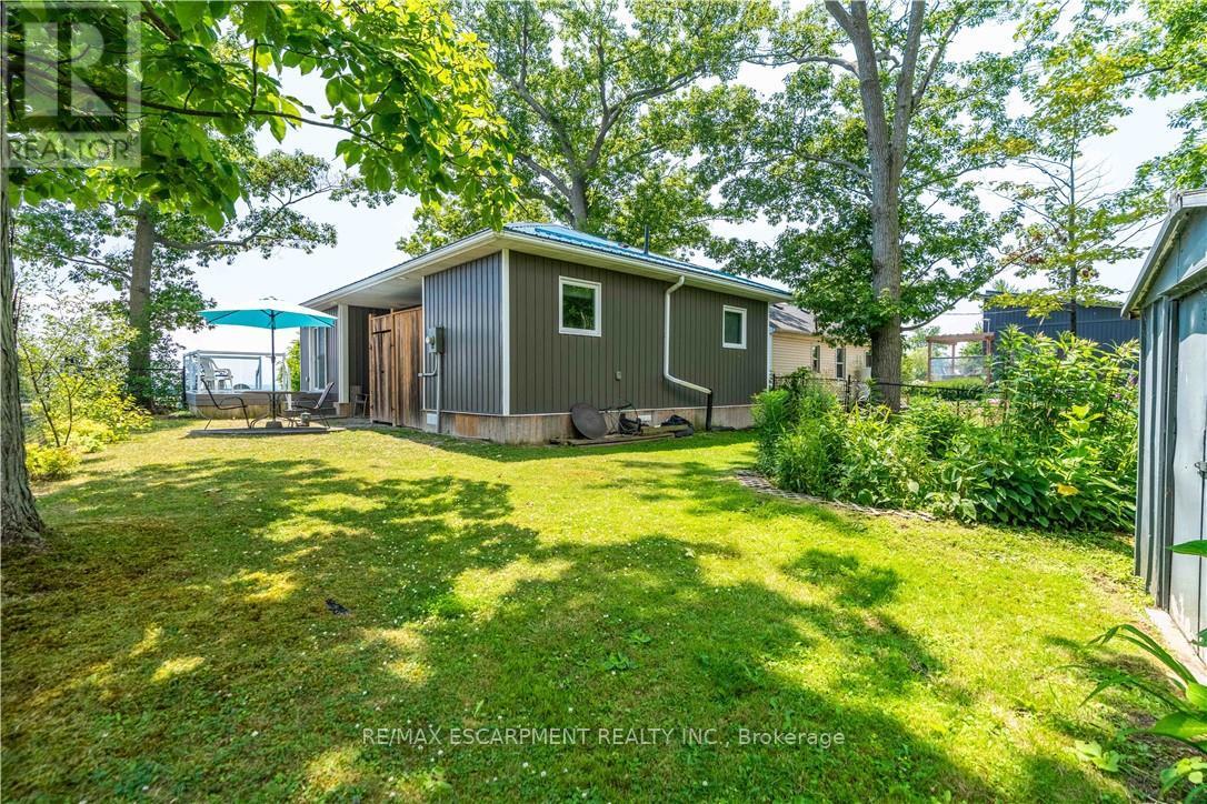 2399 Lakeshore Road, Haldimand, Ontario  N1A 2W8 - Photo 35 - X12371743