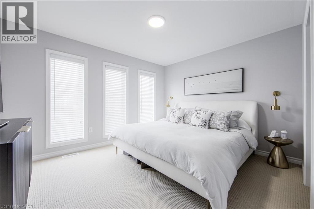 52 Sentinel Lane, Hamilton, Ontario  L9C 0E8 - Photo 23 - 40764799