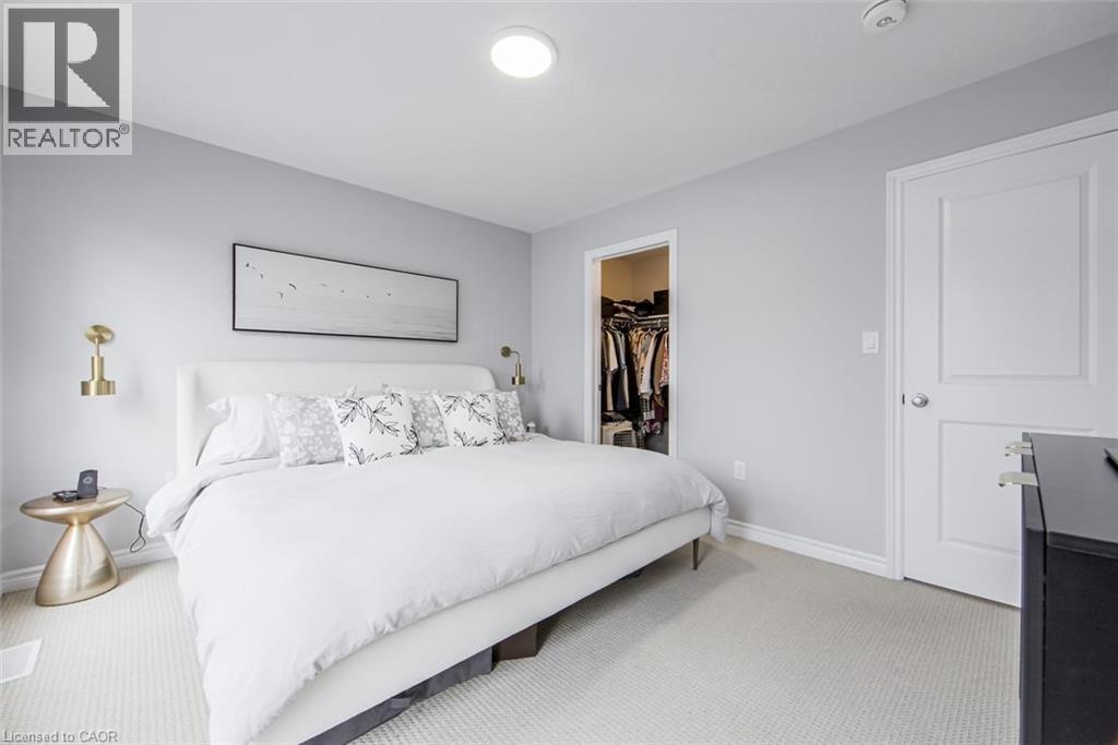 52 Sentinel Lane, Hamilton, Ontario  L9C 0E8 - Photo 25 - 40764799