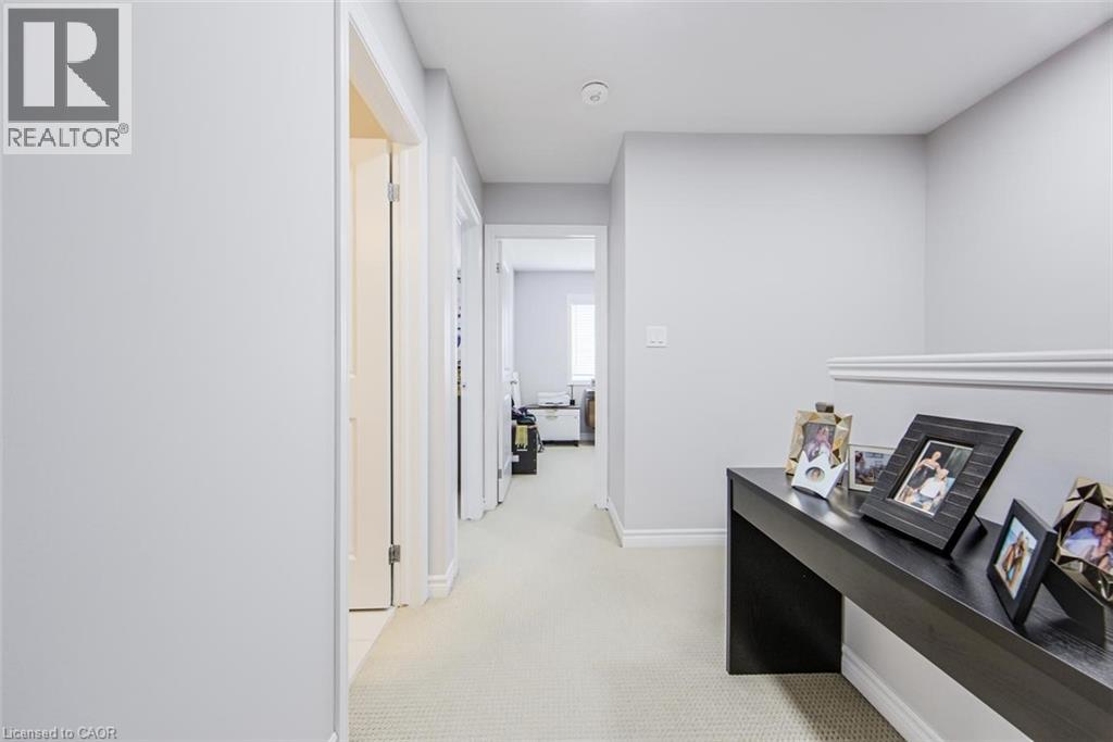 52 Sentinel Lane, Hamilton, Ontario  L9C 0E8 - Photo 27 - 40764799