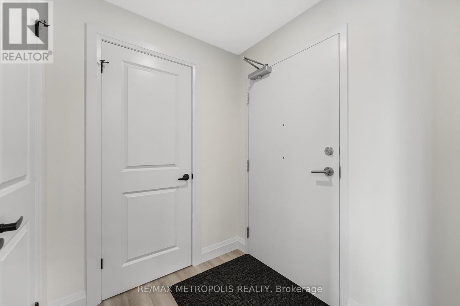 99b Farley Road, Centre Wellington, Ontario  N1M 0J9 - Photo 3 - X12370798