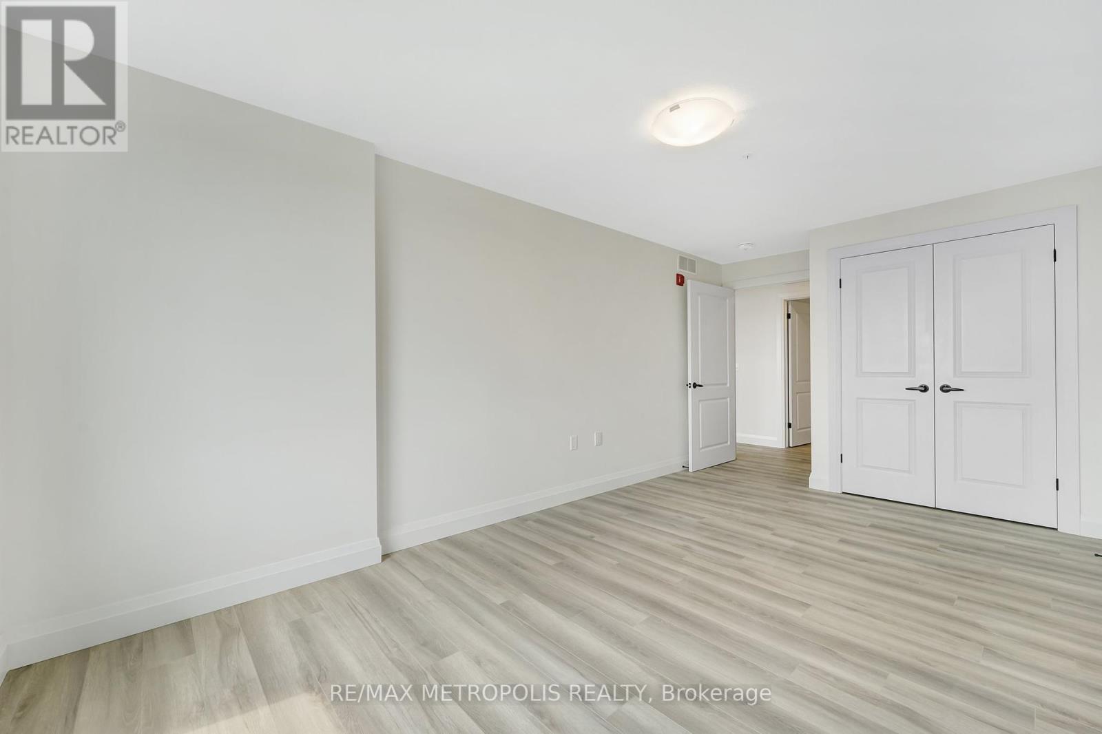 99b Farley Road, Centre Wellington, Ontario  N1M 0J9 - Photo 16 - X12370798