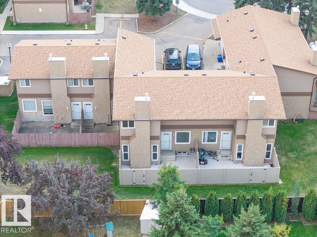 17034 100 St Nw Nw, Edmonton, Alberta  T5J 0N3 - Photo 4 - E4455446