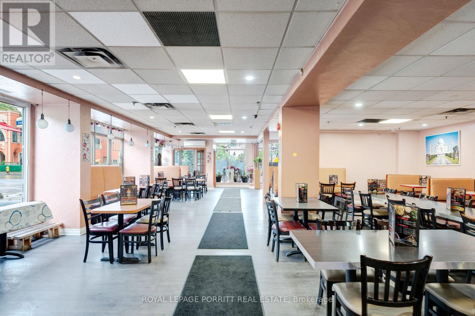 1330 GERRARD STREET E, Toronto, Ontario