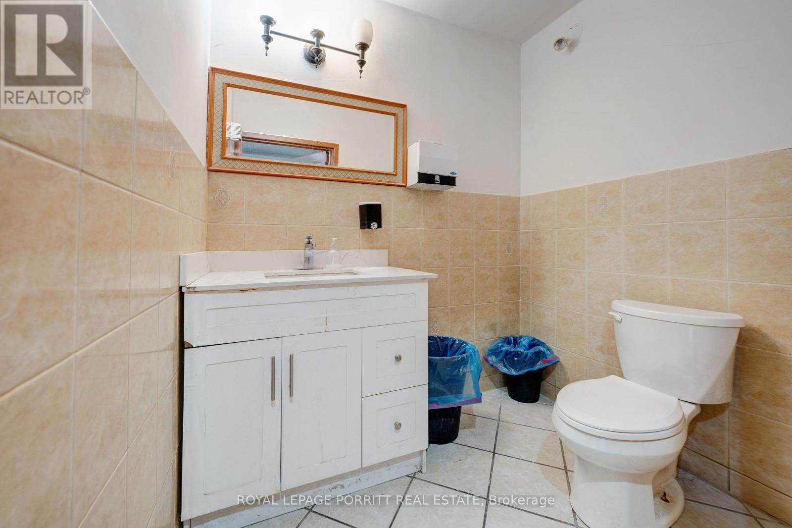1330 Gerrard Street E, Toronto, Ontario  M4L 1Z1 - Photo 13 - E12371777
