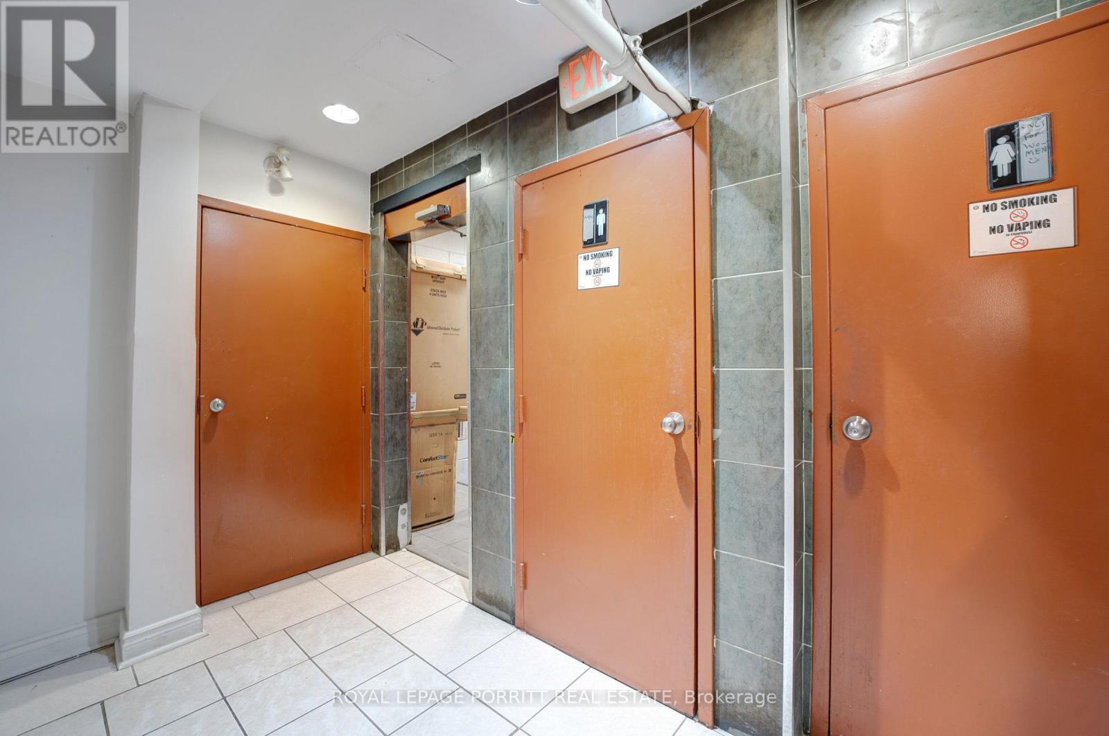 1330 Gerrard Street E, Toronto, Ontario  M4L 1Z1 - Photo 16 - E12371777