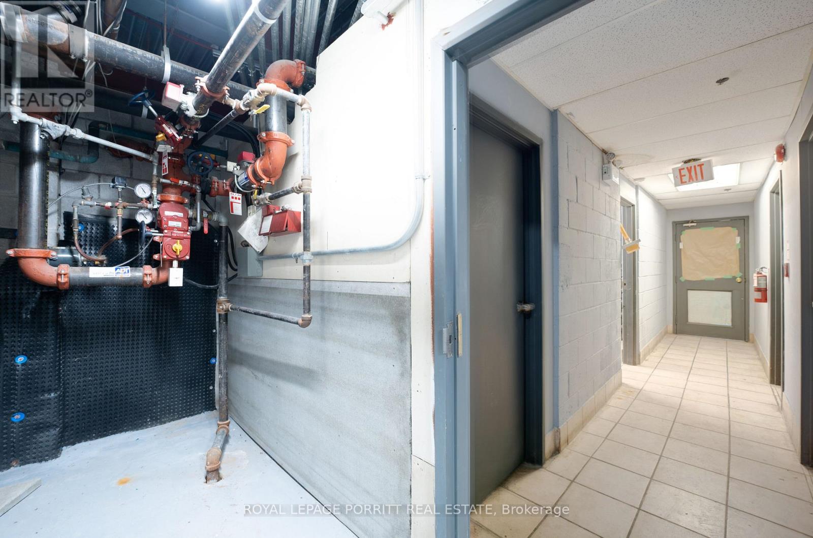 1330 Gerrard Street E, Toronto, Ontario  M4L 1Z1 - Photo 17 - E12371777