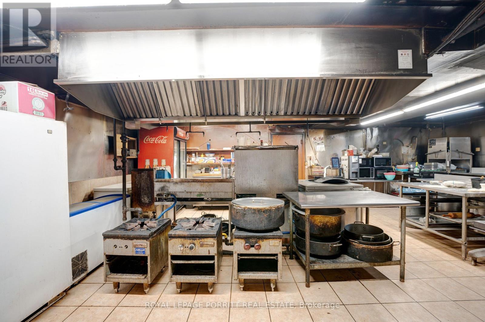 1330 Gerrard Street E, Toronto, Ontario  M4L 1Z1 - Photo 21 - E12371777