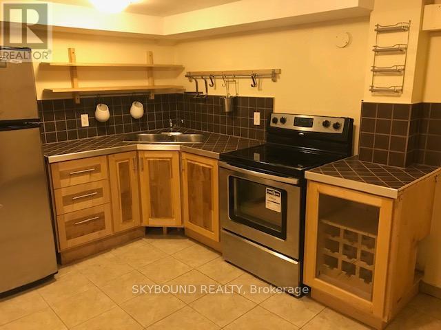 Bsmt - 24 St Lucie Drive, Toronto, Ontario  M9M 1S8 - Photo 8 - W12371786