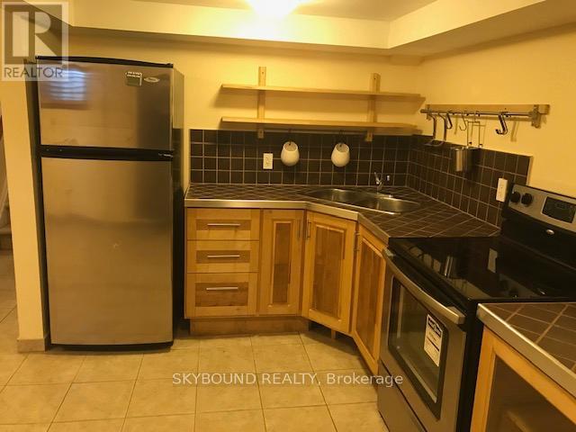 Bsmt - 24 St Lucie Drive, Toronto, Ontario  M9M 1S8 - Photo 9 - W12371786