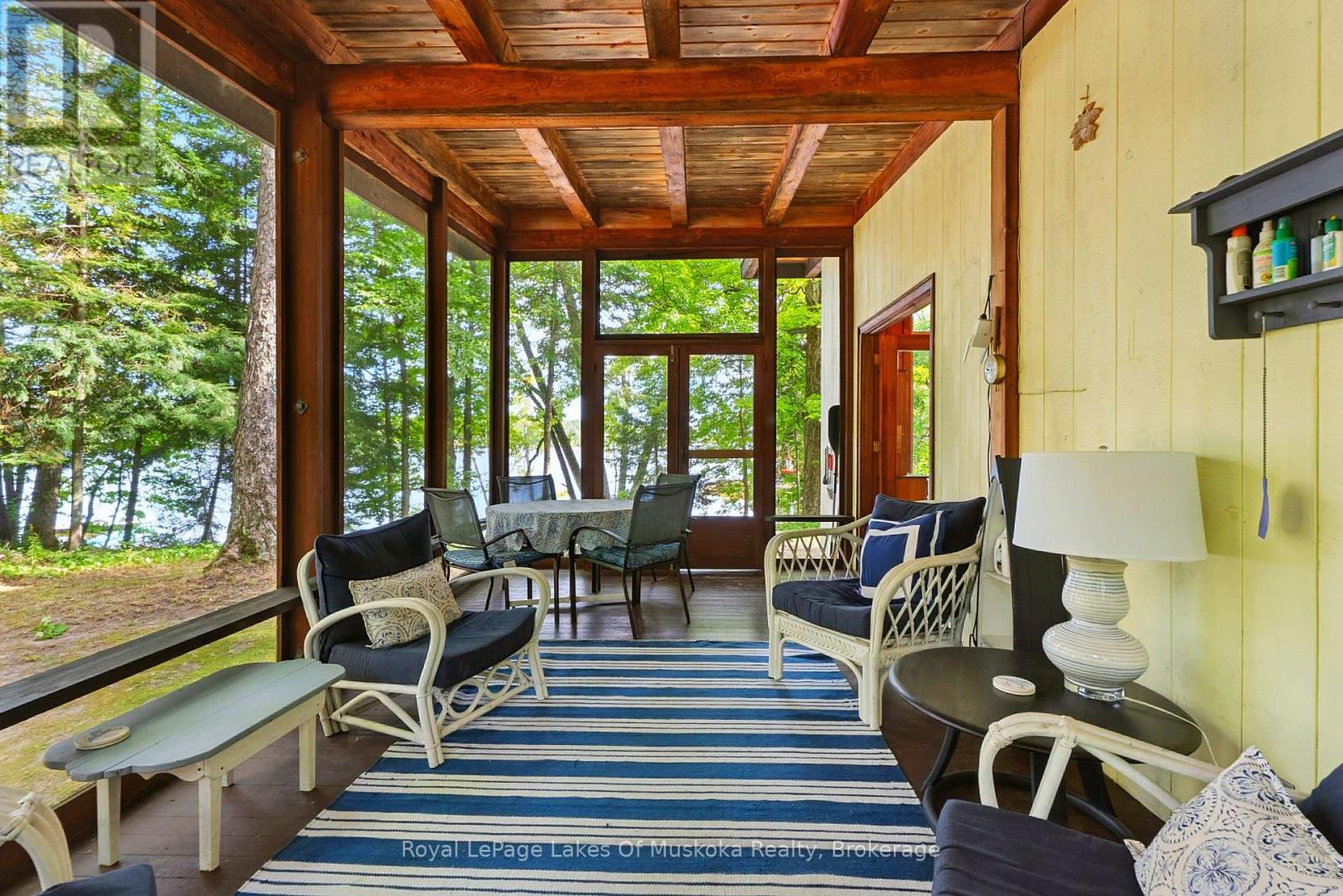 1053 Robson Lane, Lake Of Bays, Ontario  P0A 1H0 - Photo 10 - X12371838