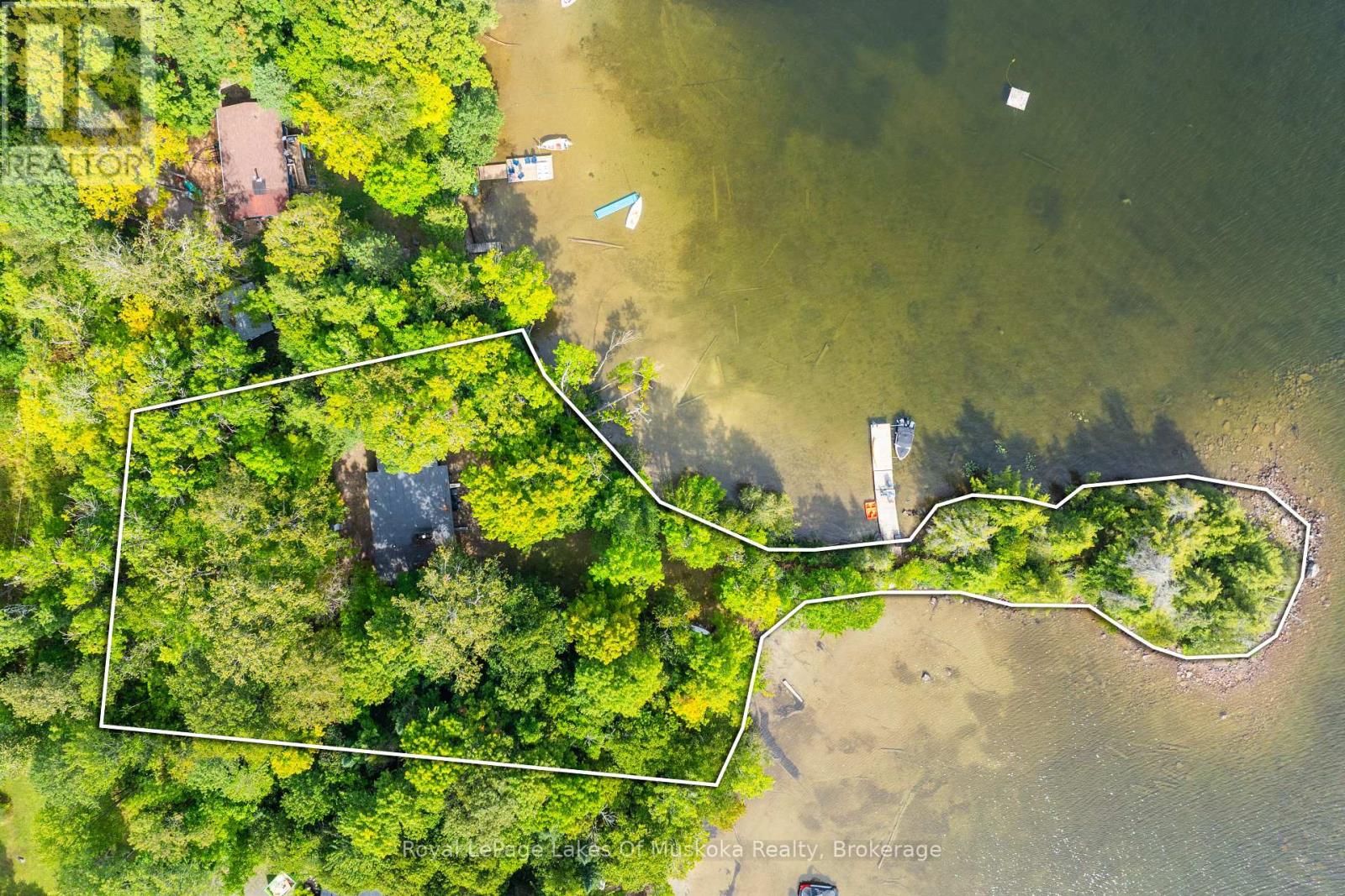 1053 Robson Lane, Lake Of Bays, Ontario  P0A 1H0 - Photo 5 - X12371838