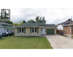 1025 FROST AVENUE, Sarnia, Ontario