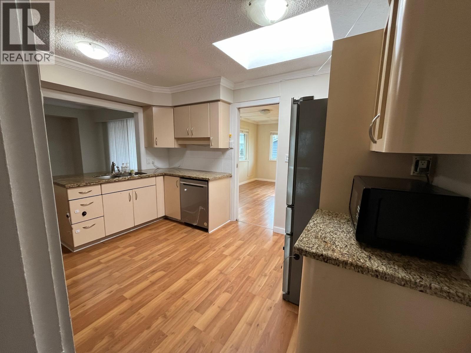 8391 11th Avenue, Burnaby, British Columbia  V3N 2P5 - Photo 29 - R3036154