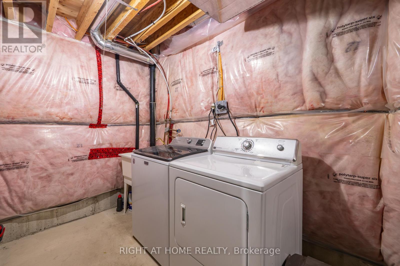 147 Betony Drive, Richmond Hill, Ontario  L4E 0P3 - Photo 21 - N12371825