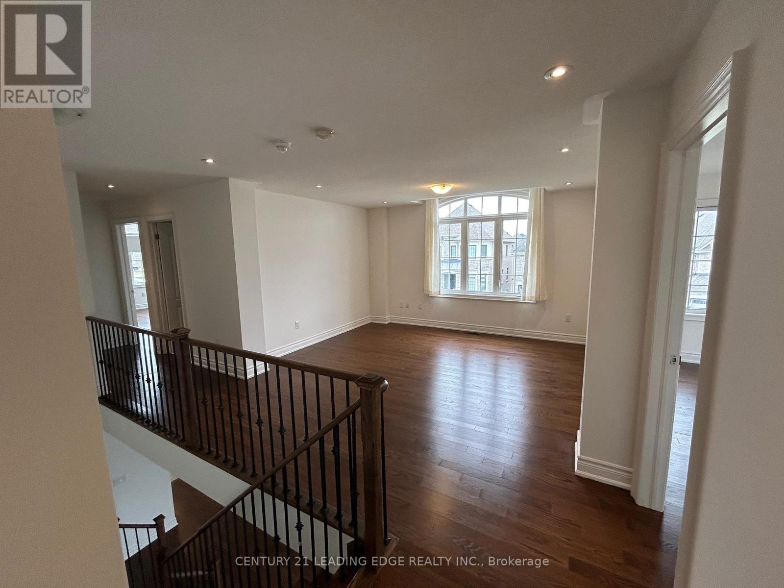 25 Beebalm Lane, East Gwillimbury, Ontario  L9N 0T4 - Photo 10 - N12371843