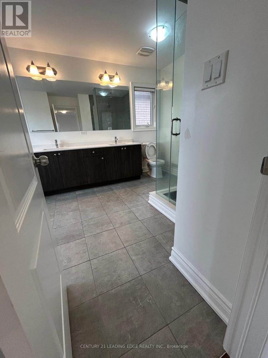 25 Beebalm Lane, East Gwillimbury, Ontario  L9N 0T4 - Photo 15 - N12371843