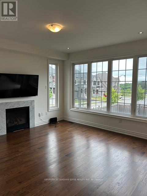 Property at 25 BEEBALM LANE image 5