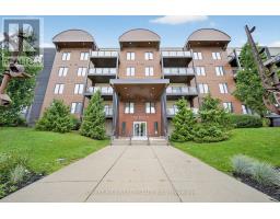 106 - 100 DEAN AVENUE, Barrie, Ontario