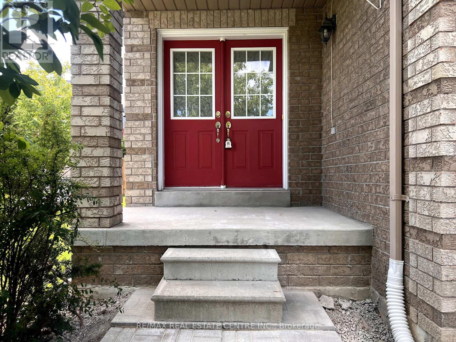 Property at 5054 INTREPID DRIVE image 4