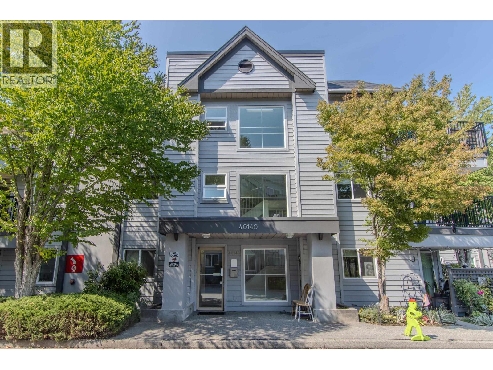 C211 40140 Willow Crescent, Squamish, British Columbia  V8B 0M1 - Photo 2 - R3041678