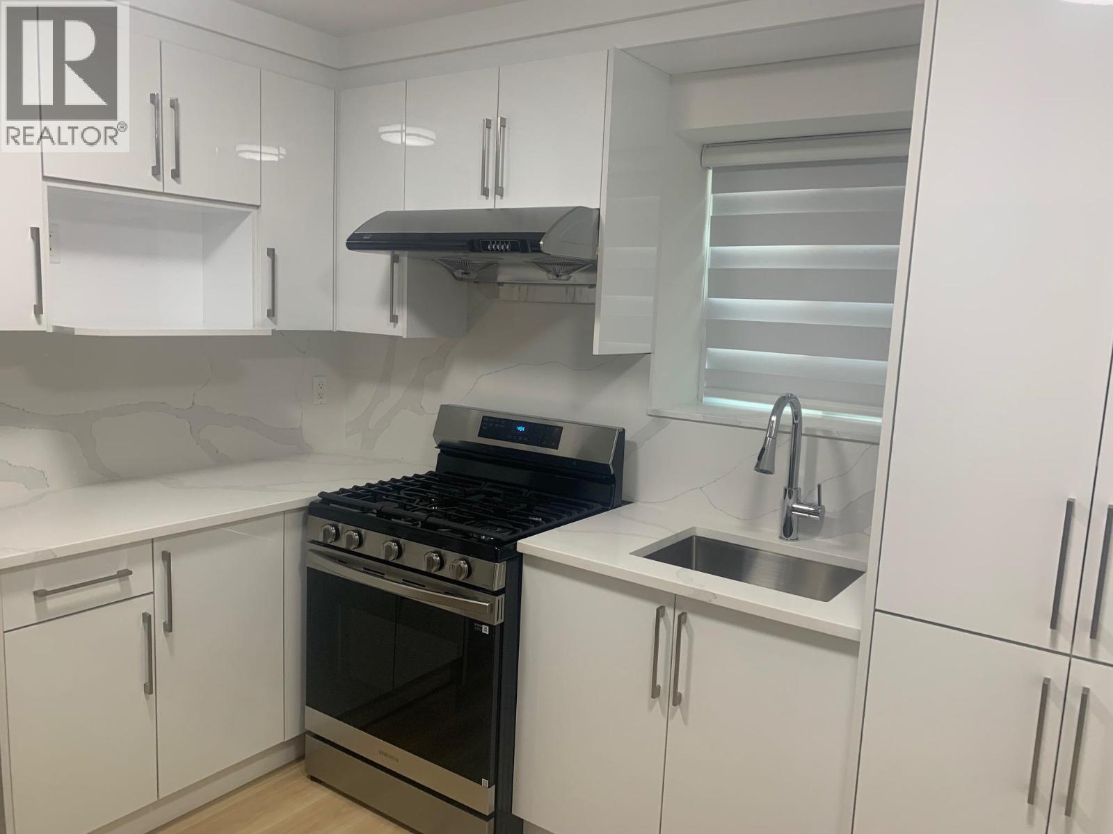 1 2076 E 50th Avenue, Vancouver, British Columbia  V5P 1V3 - Photo 10 - R3041240