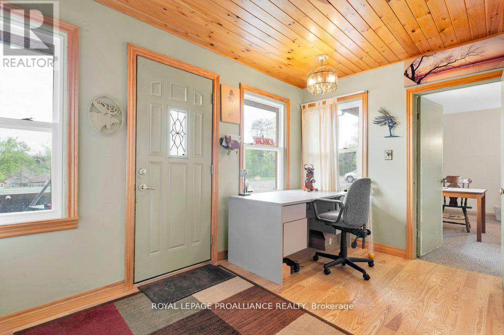 108575 Highway 7, Tweed (Elzevir (Twp)), Ontario  K0K 3J0 - Photo 20 - X12371895