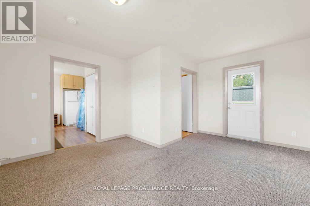 108575 Highway 7, Tweed (Elzevir (Twp)), Ontario  K0K 3J0 - Photo 33 - X12371895