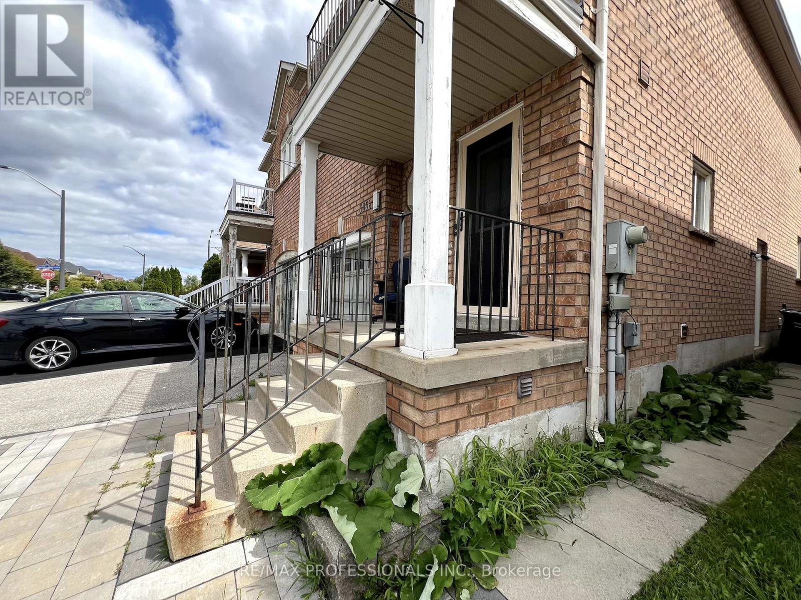 Basement - 3866 Freeman Terrace, Mississauga, Ontario  L5M 6P7 - Photo 2 - W12371848