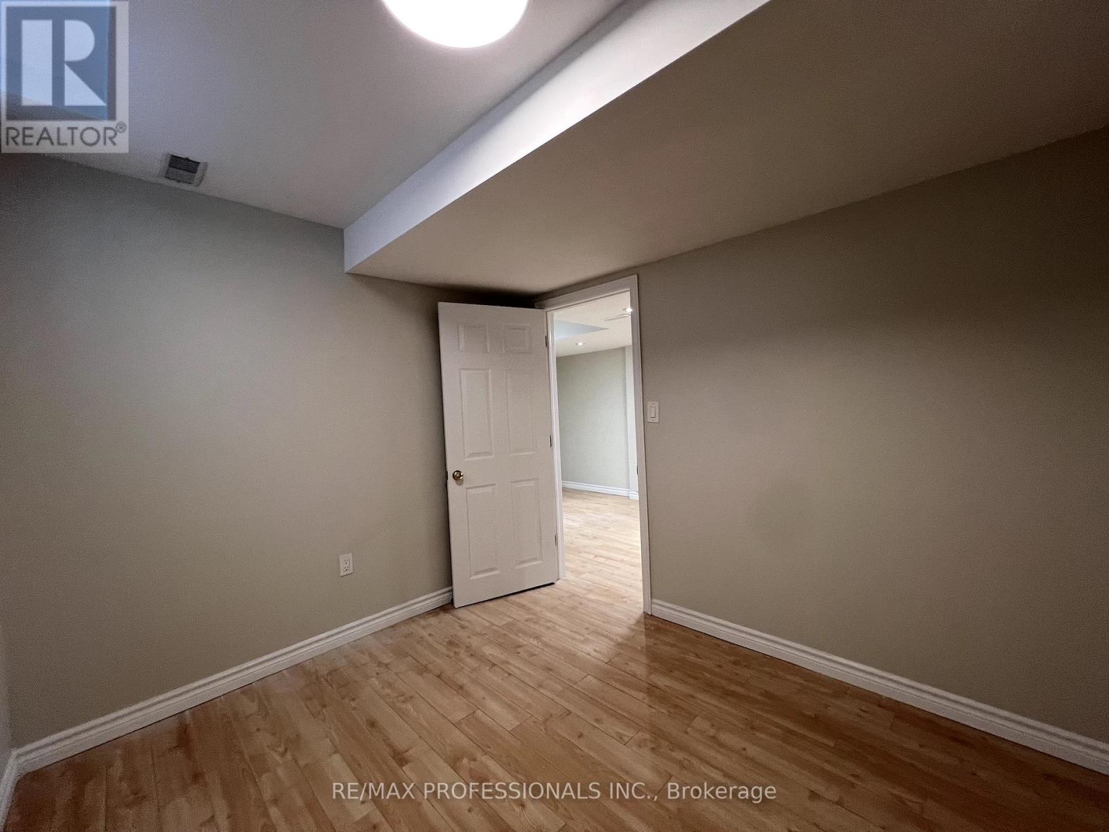 Basement - 3866 Freeman Terrace, Mississauga, Ontario  L5M 6P7 - Photo 23 - W12371848
