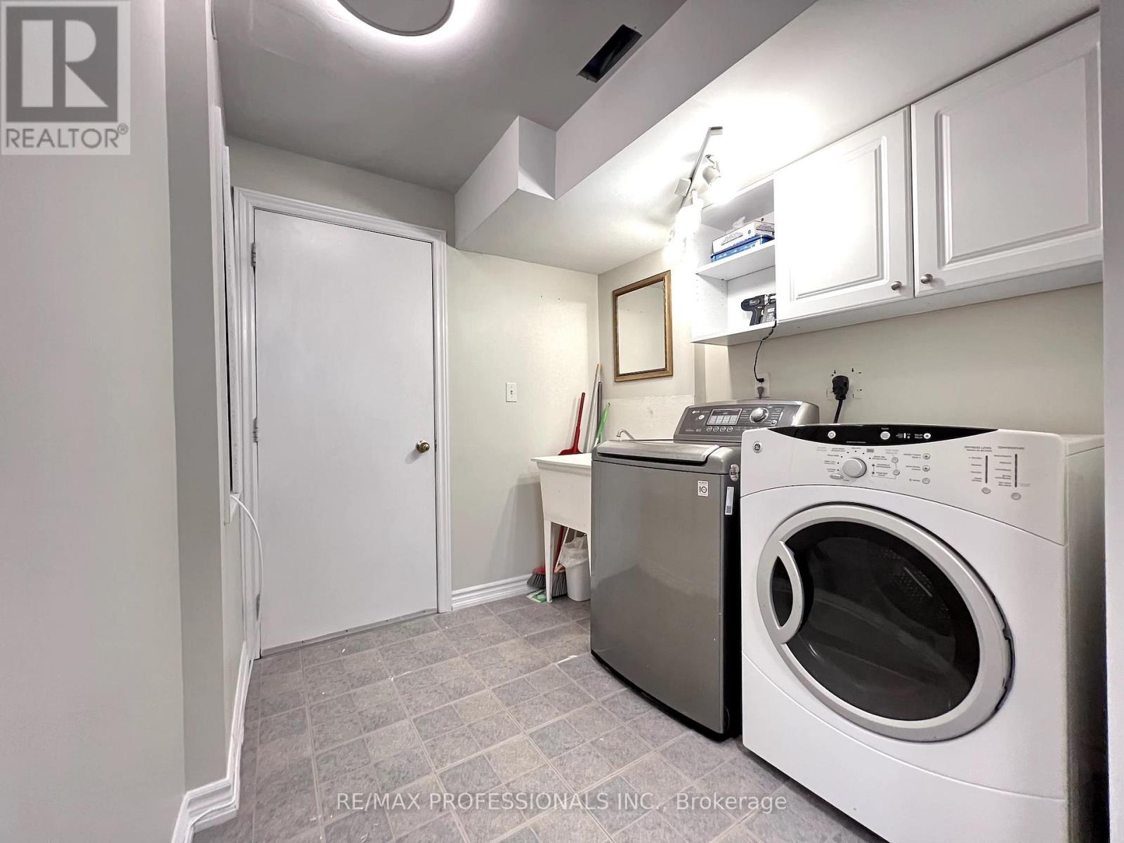 Basement - 3866 Freeman Terrace, Mississauga, Ontario  L5M 6P7 - Photo 5 - W12371848