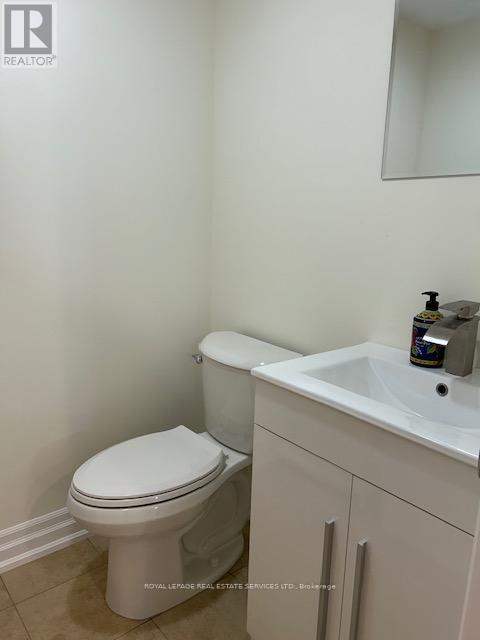 Basement Unit - 2100 Lorelei Road, Mississauga (Cooksville), Ontario  L5A 1C3 - Photo 8 - W12371853