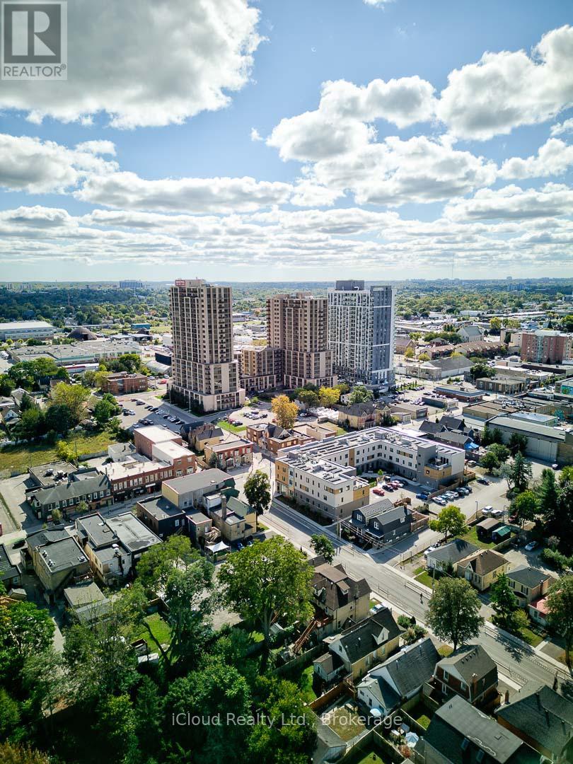 425 English Street, London East, Ontario  N5W 3T4 - Photo 31 - X12358239