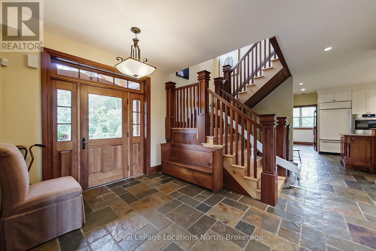 415456 Tenth Line, Blue Mountains, Ontario  N0H 2E0 - Photo 4 - X12371889