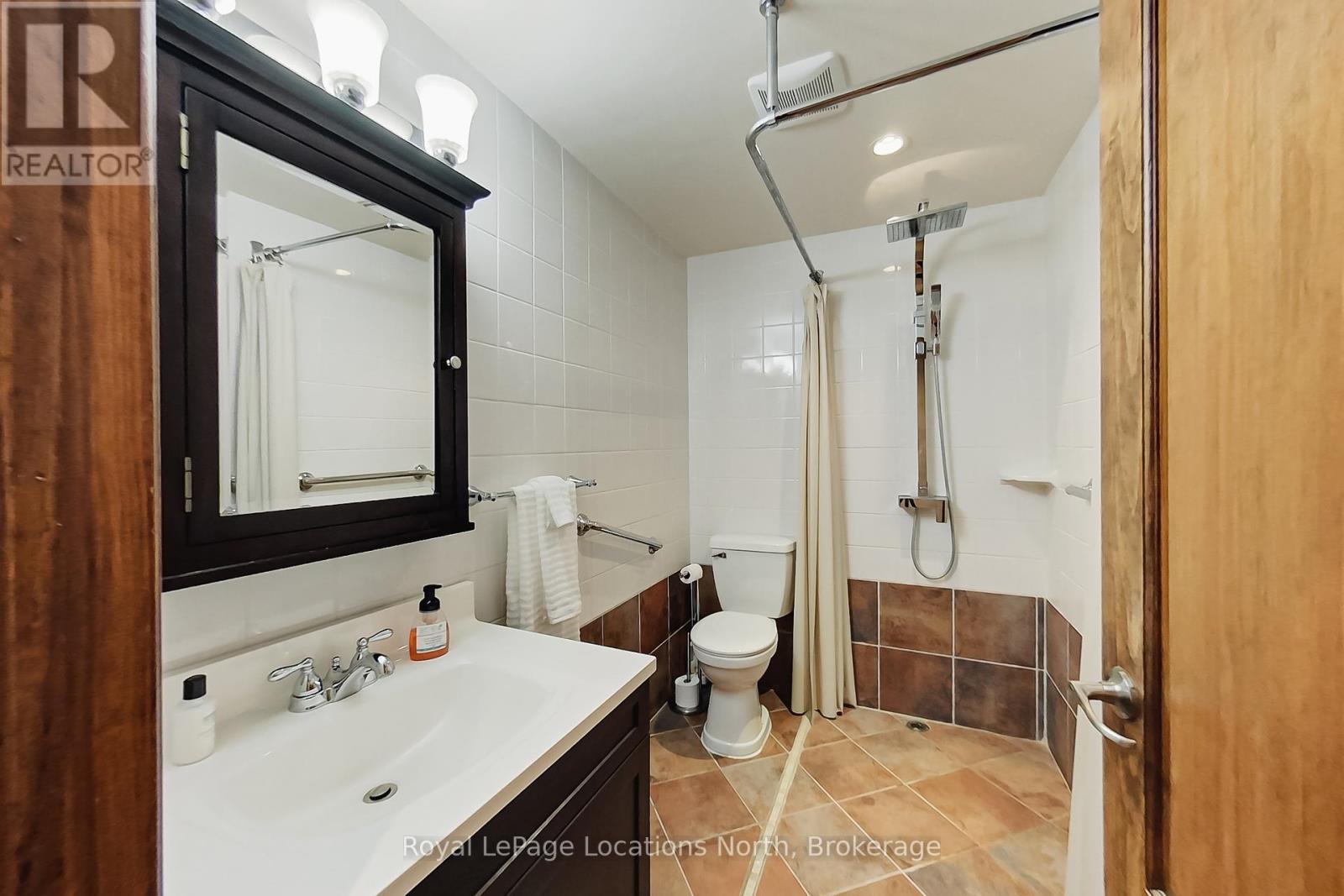 415456 Tenth Line, Blue Mountains, Ontario  N0H 2E0 - Photo 40 - X12371889