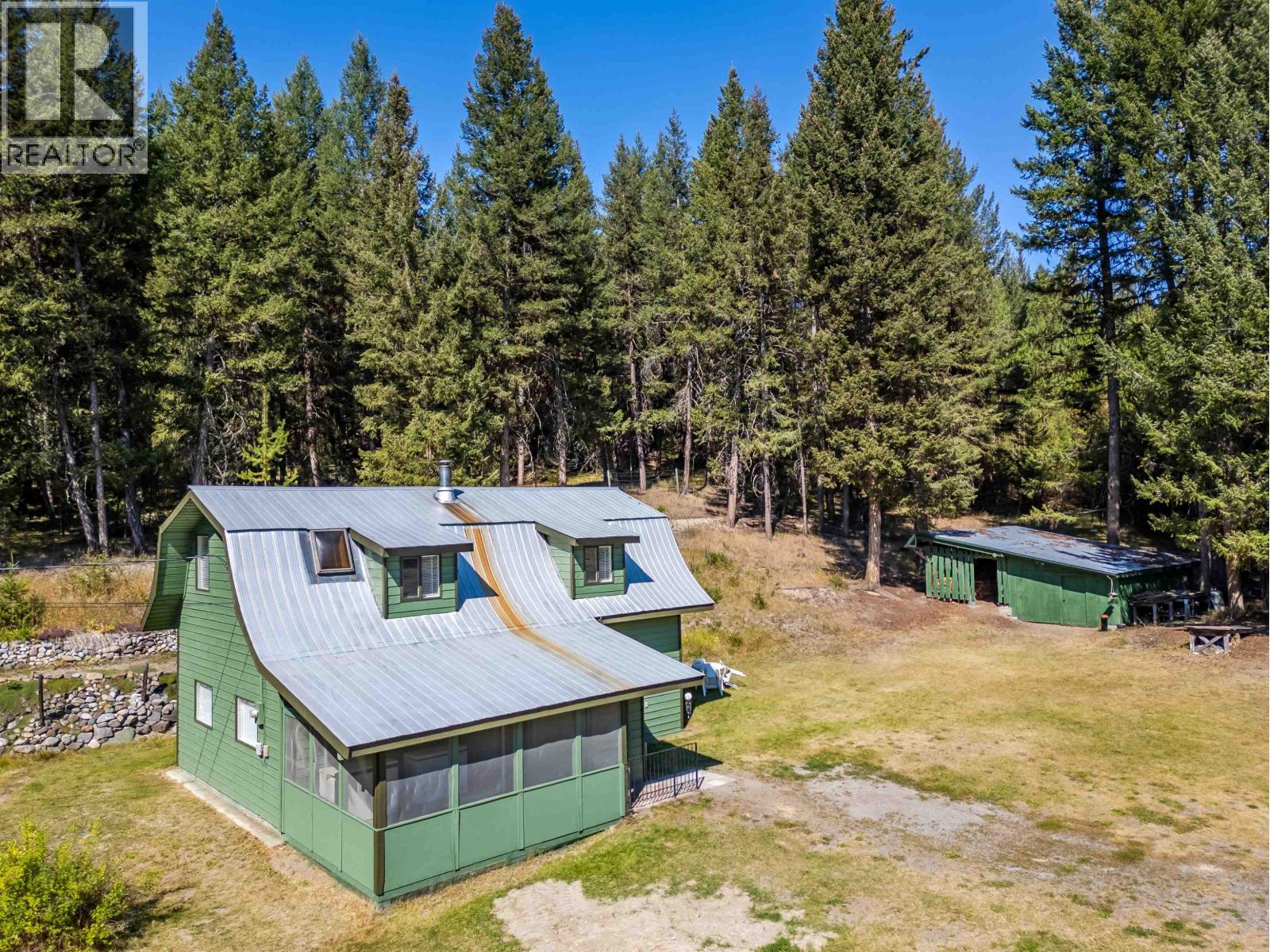 5274 CANIM-HENDRIX LAKE ROAD, Forest Grove, British Columbia