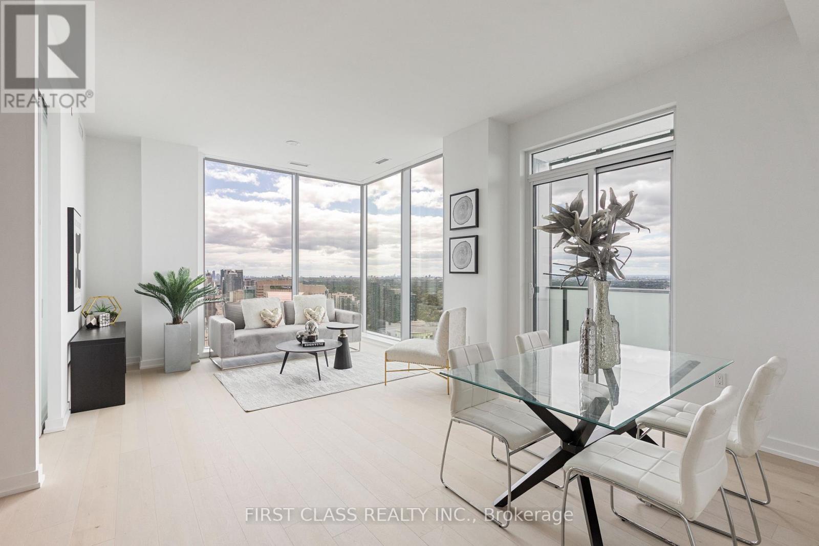 S3504 - 8 OLYMPIC GARDEN DRIVE, Toronto, Ontario