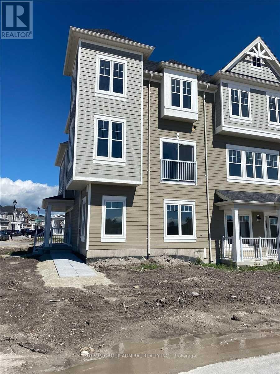 138 VILLAGE GATE DRIVE, Wasaga Beach, Ontario